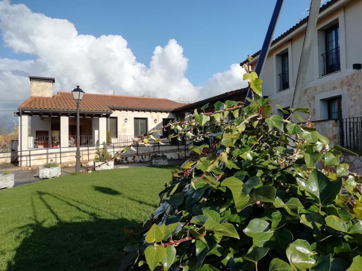 Alojamiento Rural La Henera San Juan de Ortega Bagian luar foto